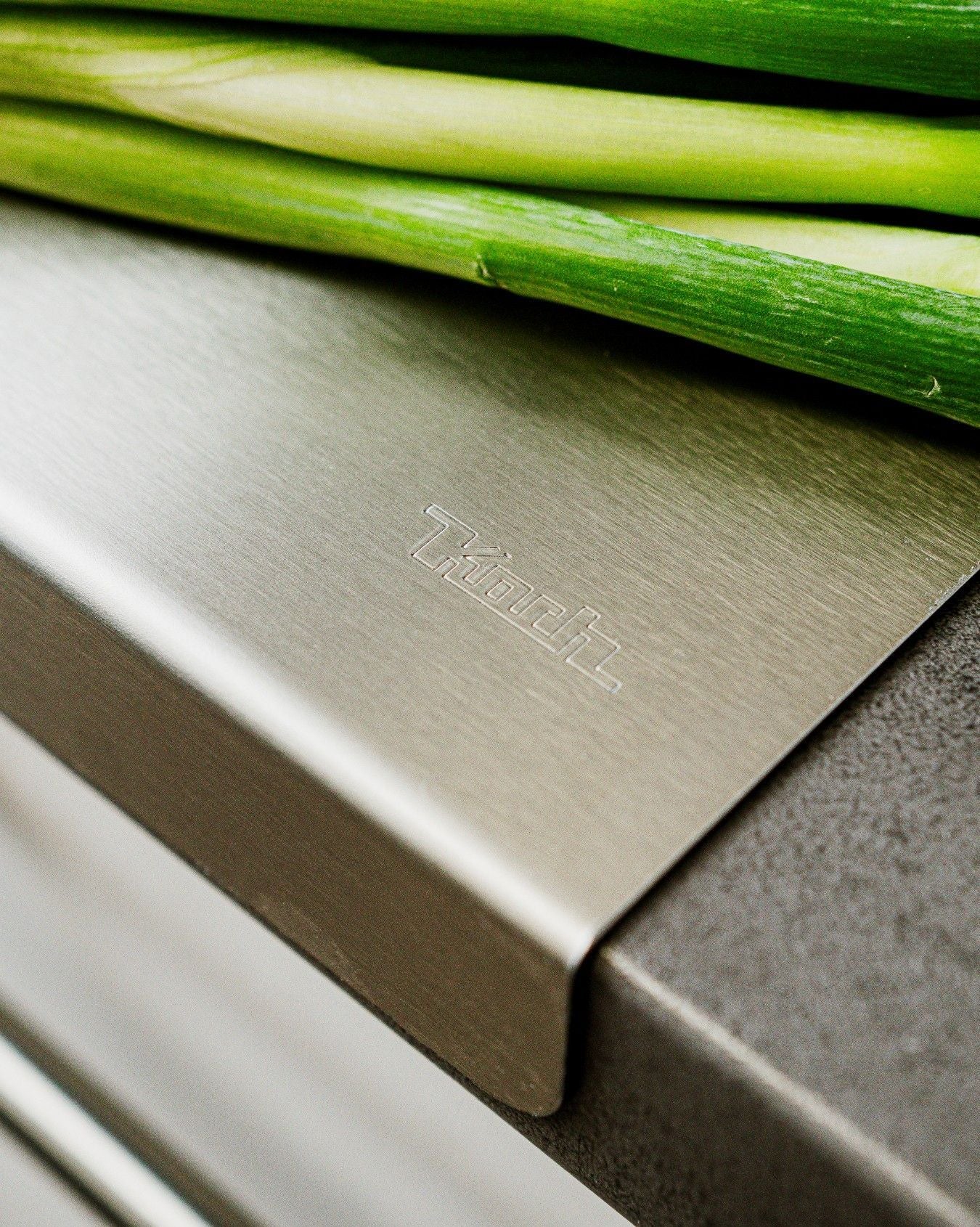 1350 × 1690px s2-Photoroom